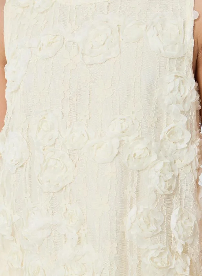 ستايلي مجموعة من بنطال بكسرات وبلوزة منمقة